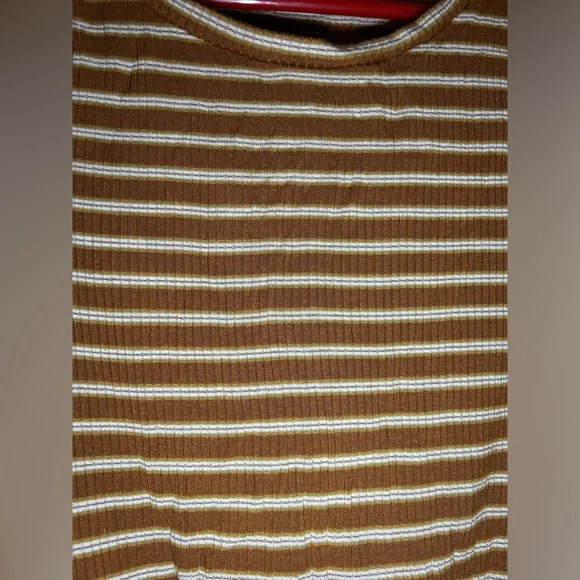 American eagle top - Picture 2 of 3